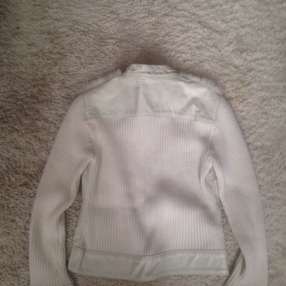 Y2K bebe Ivory Fur Front Sweater Jacket - Picture 3 of 7